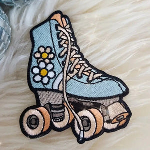 Wildflower + Co - Blue Daisy Rollerskate Patch