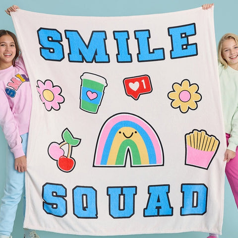Iscream - Smile Squad Plush Blanket